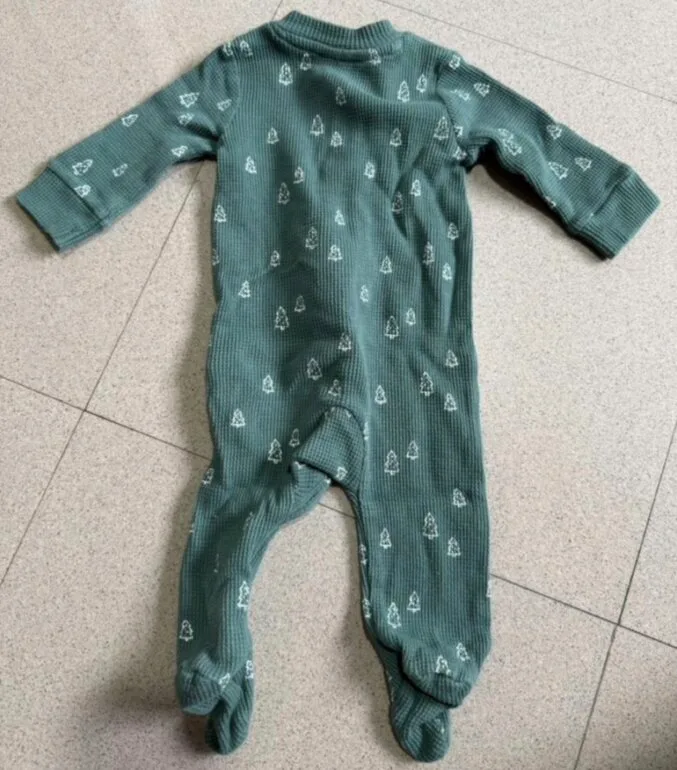 2 Mamelucos Pijama Navideño bebé 6m — foto 10