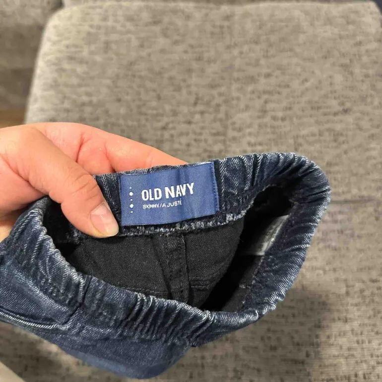 Jeans Old Navy talla 3-6 meses — foto 3