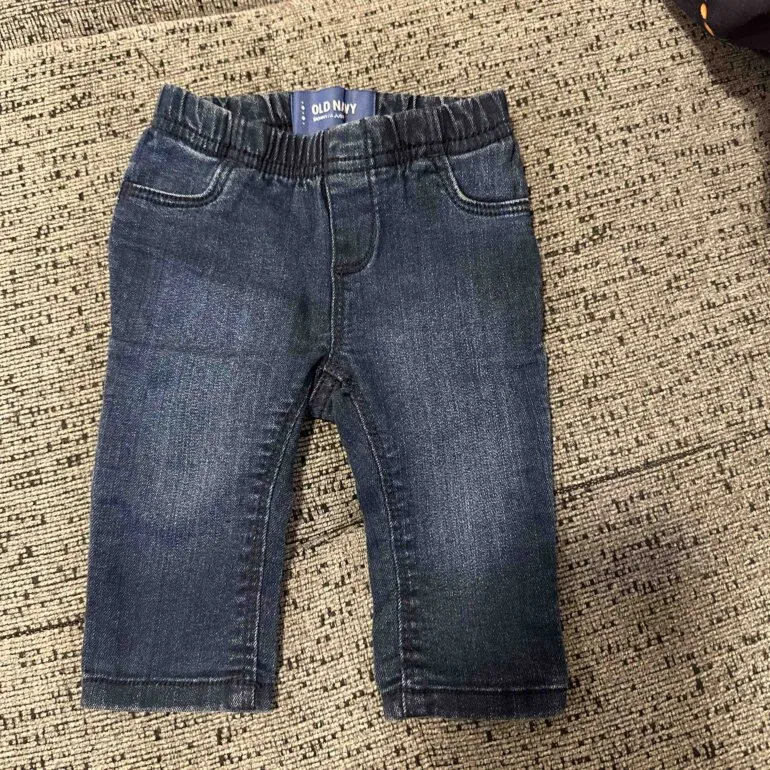 Jeans Old Navy talla 3-6 meses — foto 5