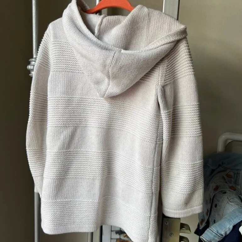 Abrigo baby gap talla 2 — foto 2