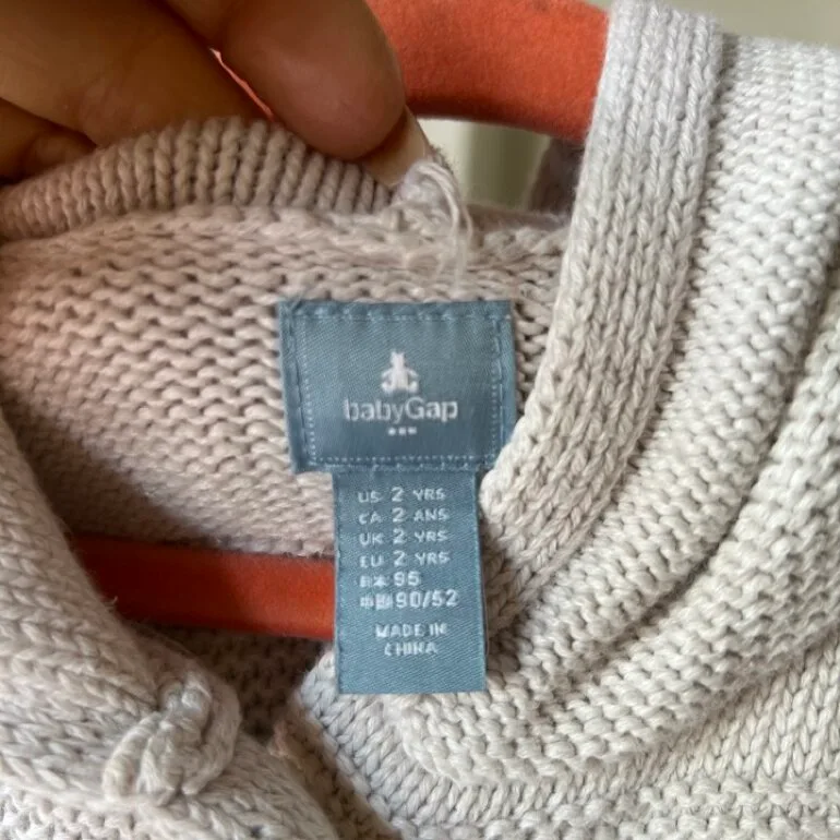 Abrigo baby gap talla 2 — foto 3