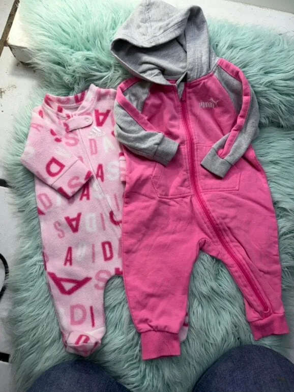 Dúo de mamelucos PUMA Y ADIDAS — foto 2