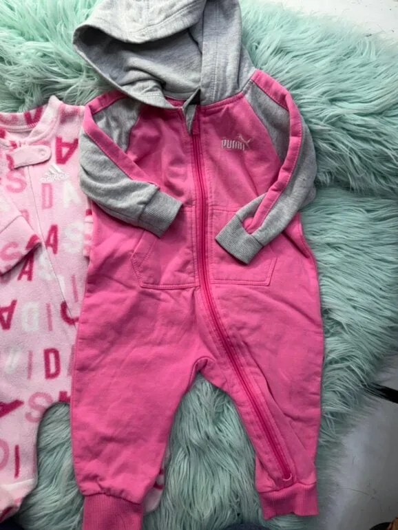 Dúo de mamelucos PUMA Y ADIDAS — foto 3