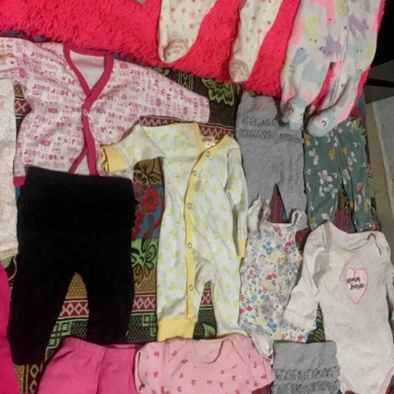 Ropa de bebé niña — foto 8