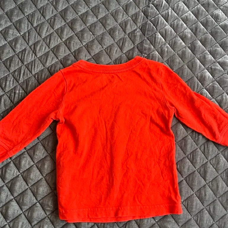 Playera roja Tommy Hilfiger — foto 5