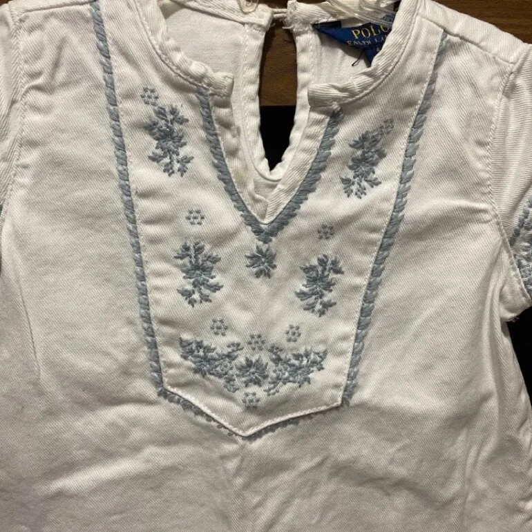 Vestido de manta con bordado — foto 2