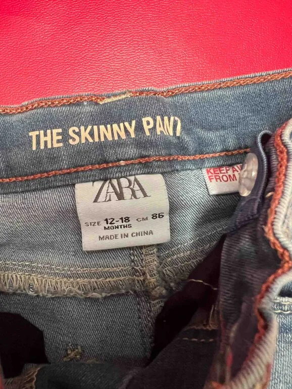 JEANS ZARA — foto 4